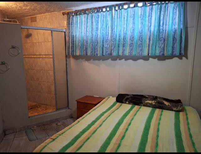 4 BEDROOM TOWNHOUSE FOR SALE IN WIDENHAM